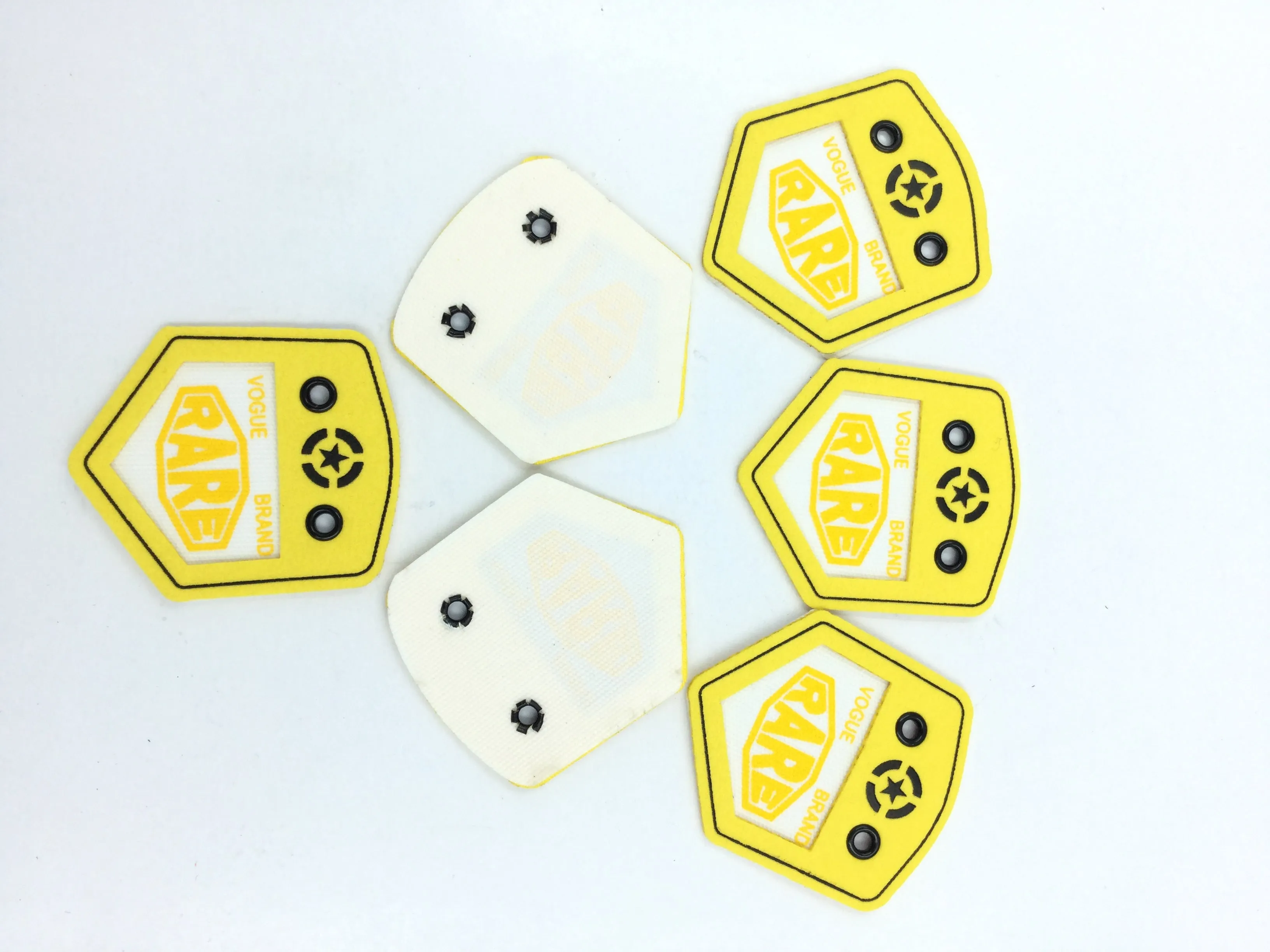 Fancy Yellow Pentagon Cloths Stickers