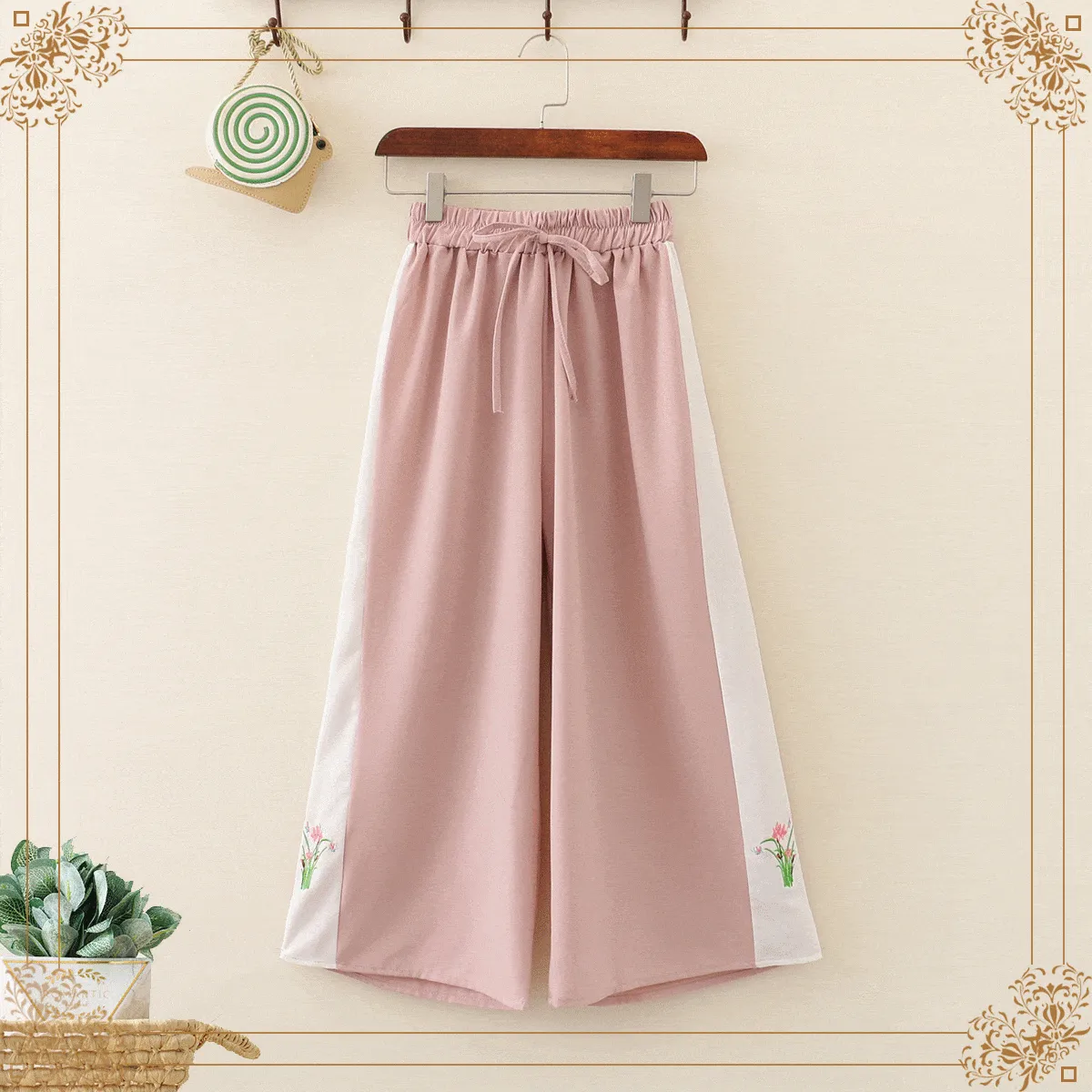 Women's Contrast Color Striped Floral Straight Pants 